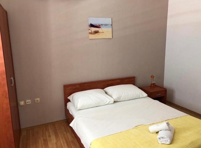 Grgo Apartments Drage Luaran gambar