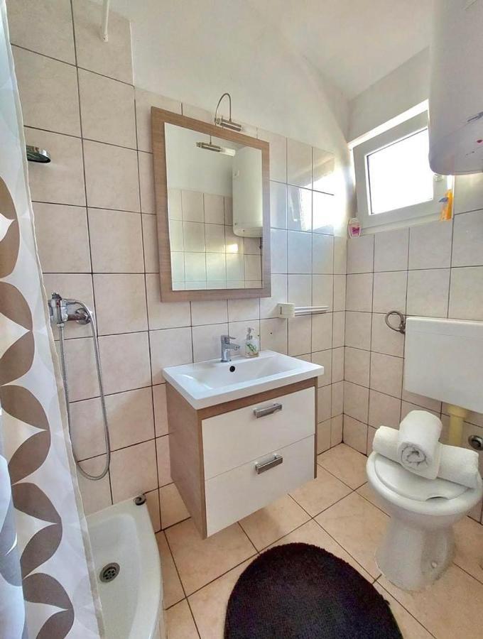 Grgo Apartments Drage Luaran gambar